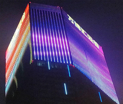 湖南長(zhǎng)沙萬(wàn)博匯云谷樓體亮化